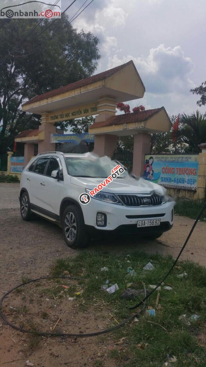 Bán Kia Sorento GAT 2017, màu trắng, số tự động, 840 triệu-0