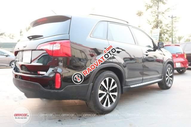 Cần bán lại xe Kia Sorento 2.4AT năm sản xuất 2016, màu đen, giá 795tr-4