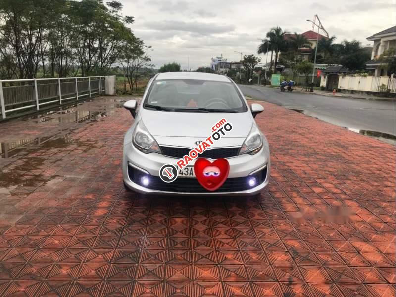 Cần bán lại xe Kia Rio MT đời 2015, màu bạc như mới -4