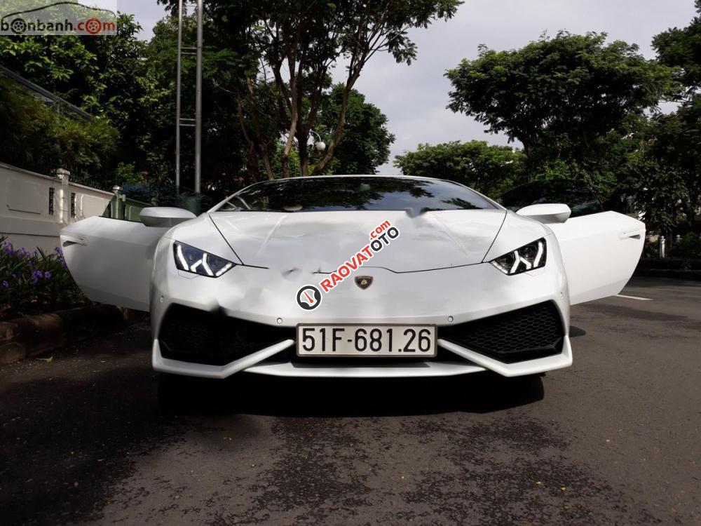 Bán ô tô Lamborghini Huracan LP610 sản xuất năm 2014, màu trắng, nhập khẩu nguyên chiếc ít sử dụng-5