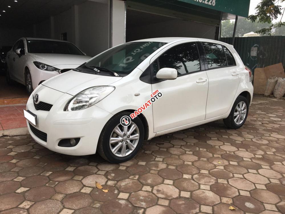 Bán Toyota Yaris 1.3 Hatchback nhập Trung Đông-4