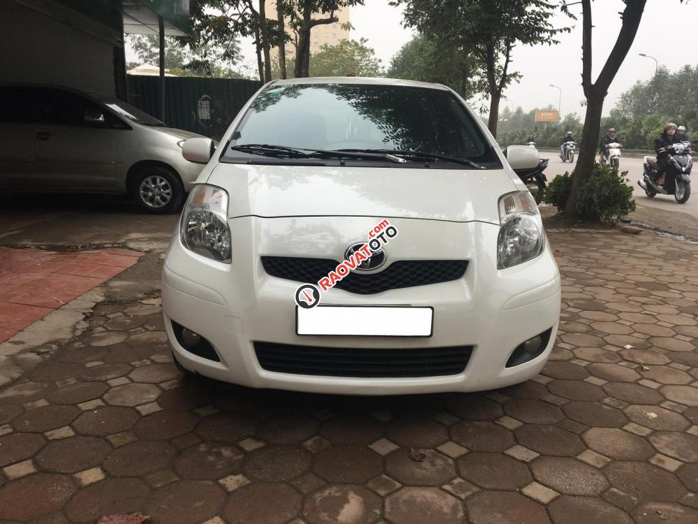 Bán Toyota Yaris 1.3 Hatchback nhập Trung Đông-0