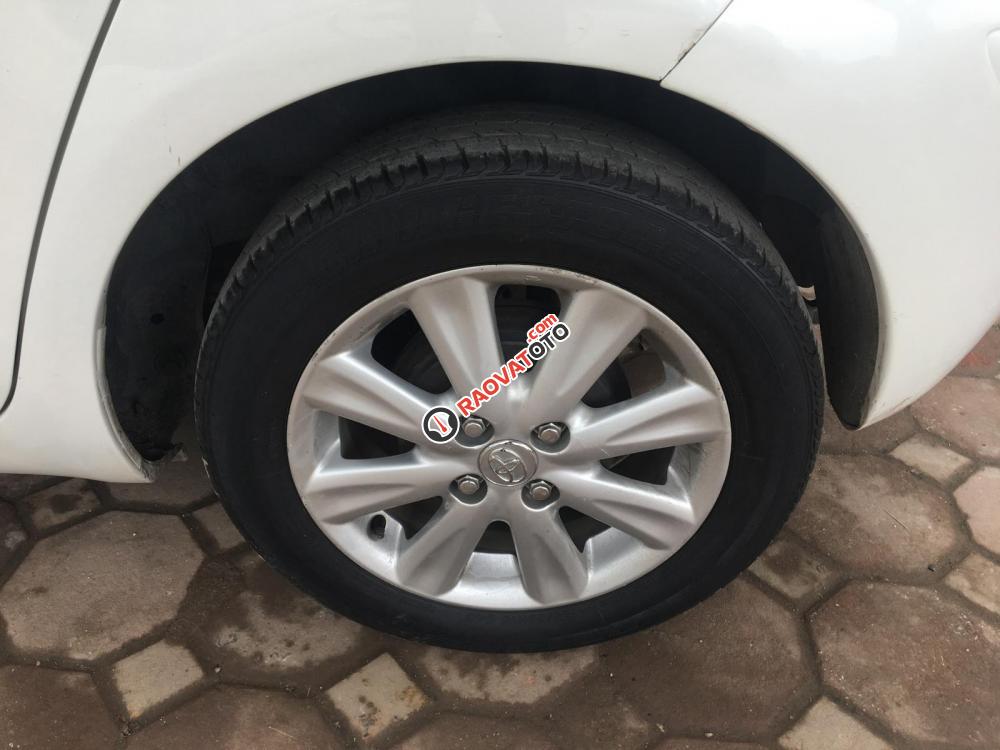 Bán Toyota Yaris 1.3 Hatchback nhập Trung Đông-9