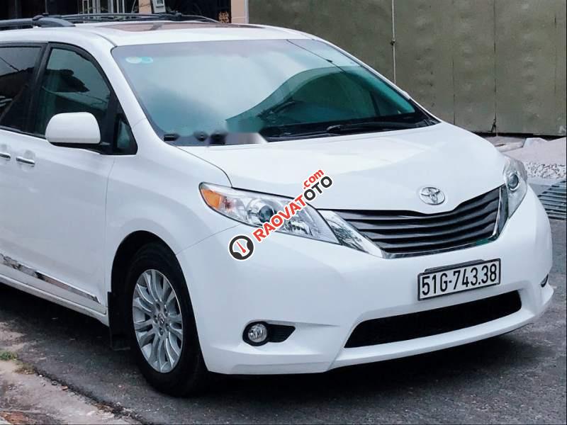 Bán Toyota Sienna XLE 2013, màu trắng, nhập khẩu nguyên chiếc-4