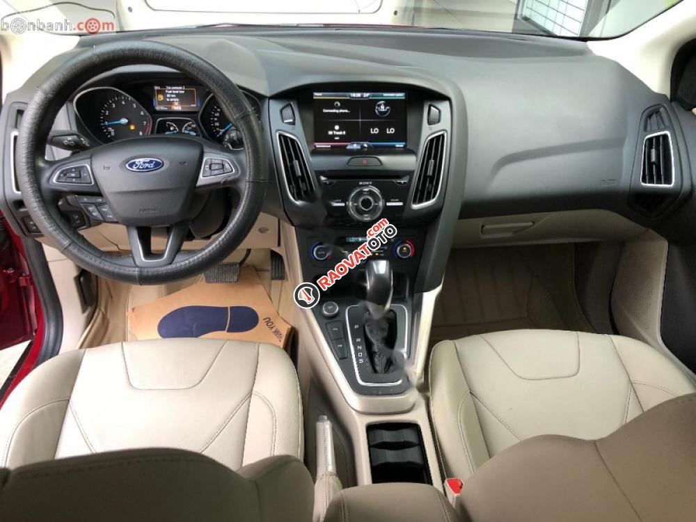 Cần bán gấp Ford Focus Titanium sản xuất 2016, màu đỏ ít sử dụng -7