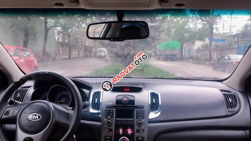 Bán xe Kia Forte đời 2011 số sàn, hồ sơ cầm tay vào tên trong ngày-4
