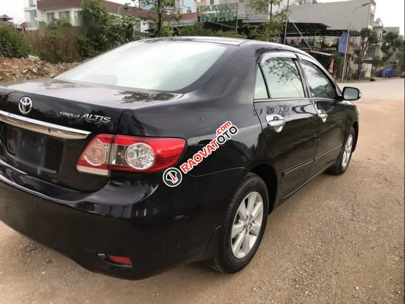 Cần bán gấp Toyota Corolla Altis 1.8 AT năm 2011, màu đen còn mới-0