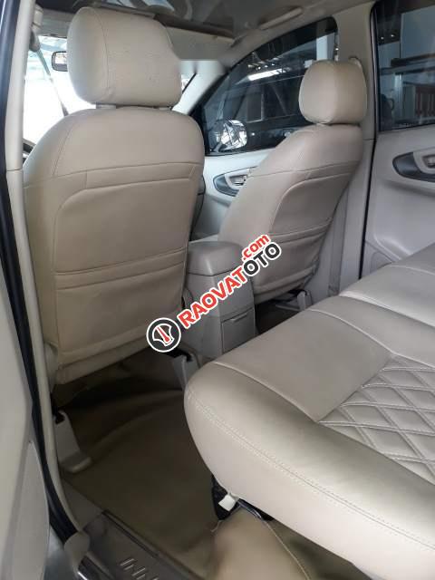 Bán Toyota Innova G sản xuất 2014, màu bạc, xe gia đình-4