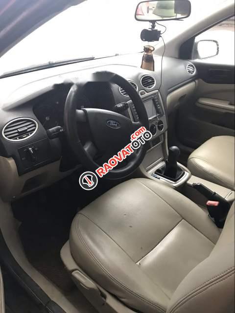 Cần bán Ford Focus 1.8 MT 2007, màu đen, xe đẹp-3