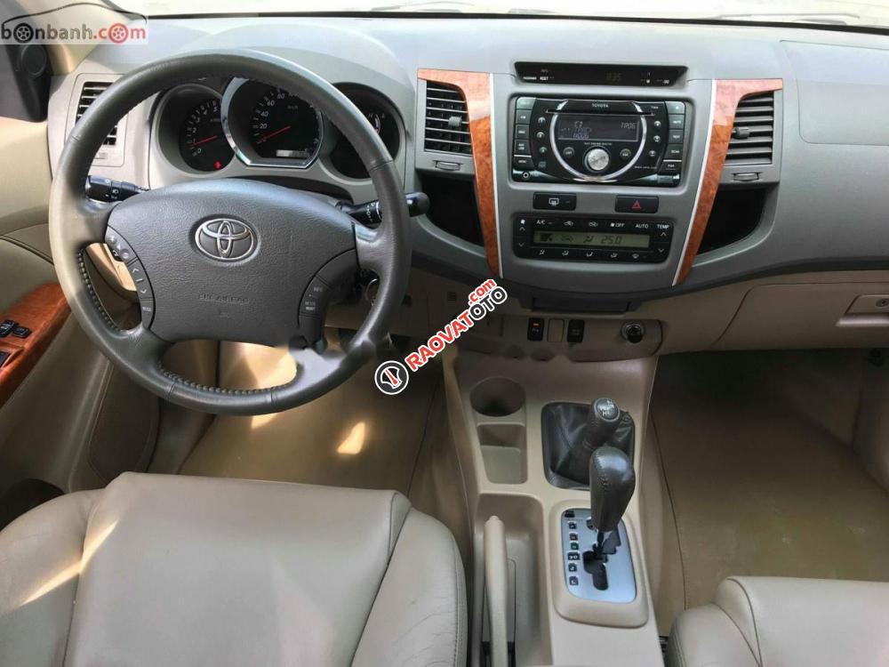 Bán Toyota Fortuner TRD Sportivo 2011, biển thủ đô, đăng kí tên tư nhân chính chủ-0