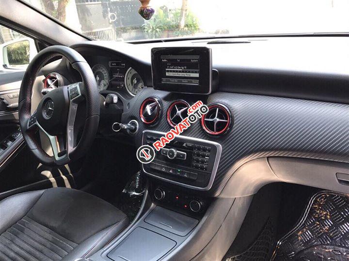 Gia đình cần bán A250, sản xuất 2015, số tự động màu trắng-4