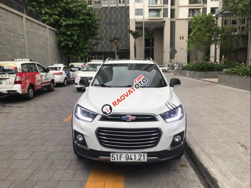 Cần bán xe Cherovlet Captiva Revv đời mới nhất, xe máy xăng 2.4LTZ bản full, màu trắng/ nội thất đen, sản xuất 2016-4