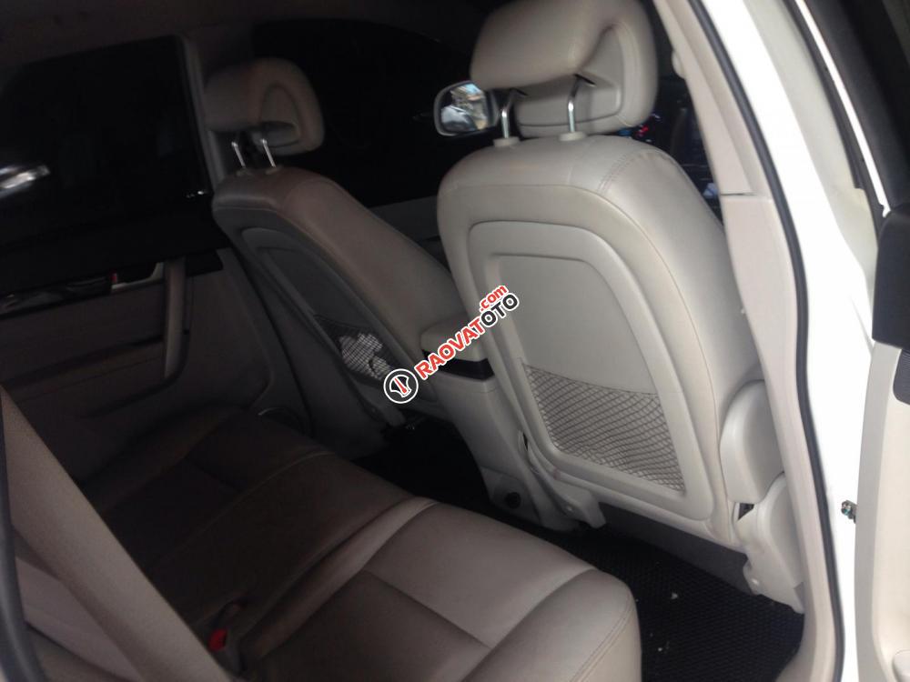 Cần bán xe Chevrolet Captiva LTZ 2014 màu trắng, BSTP-3