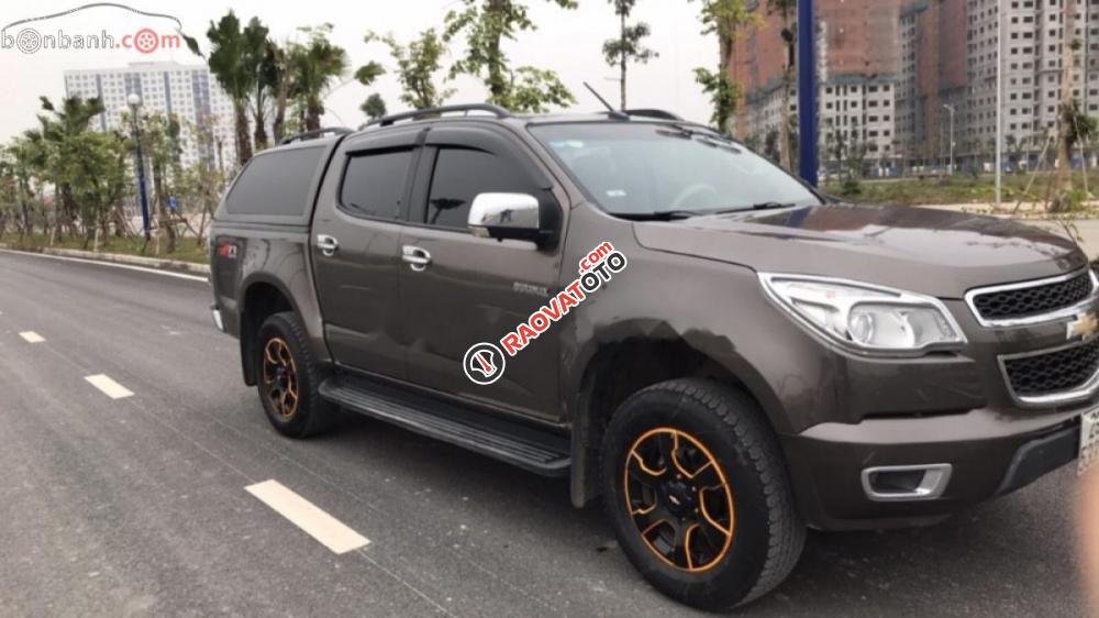Bán xe Chevrolet Colorado LTZ 2.8 - 4x4 màu nâu (Số sàn - máy dầu), ký lần đầu 6/2015-1