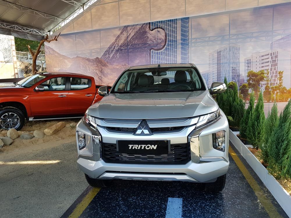 Mitsubishi Triton 2019 chính thức trình làng tại Việt Nam, giá từ 730,5 triệu đồng9aa