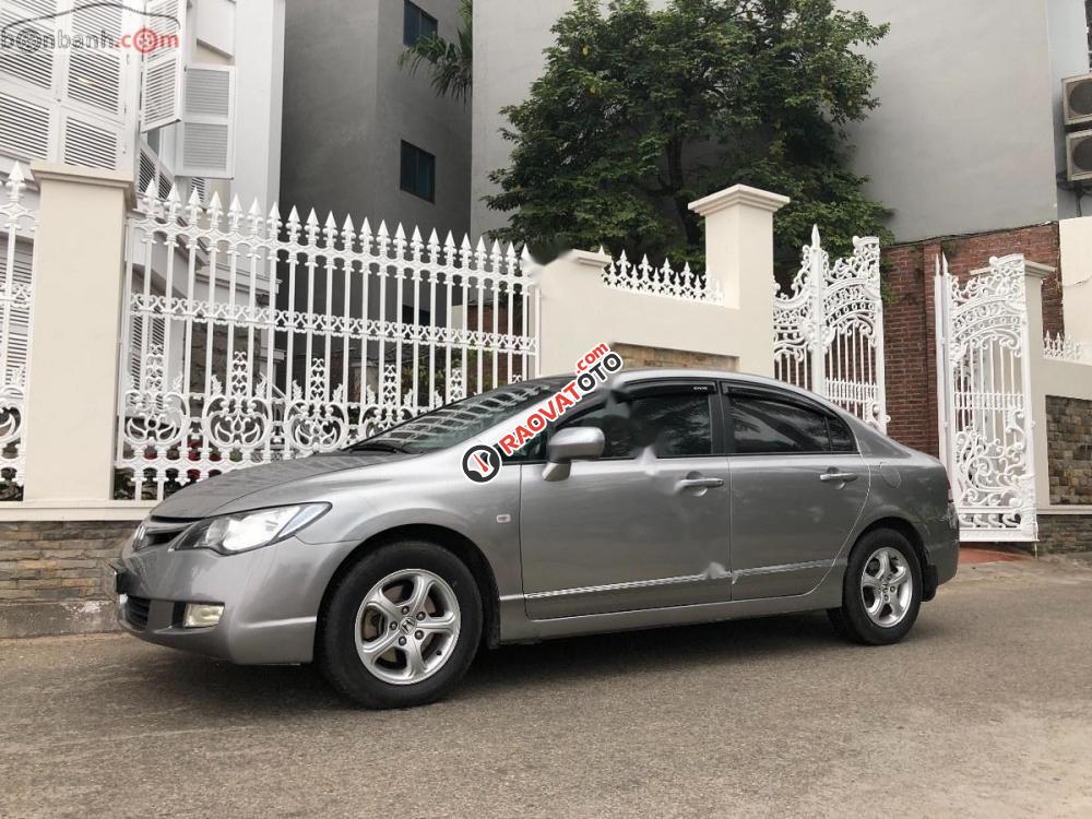 Bán Honda Civic 1.8 đời 2008, màu bạc chính chủ, giá tốt-8