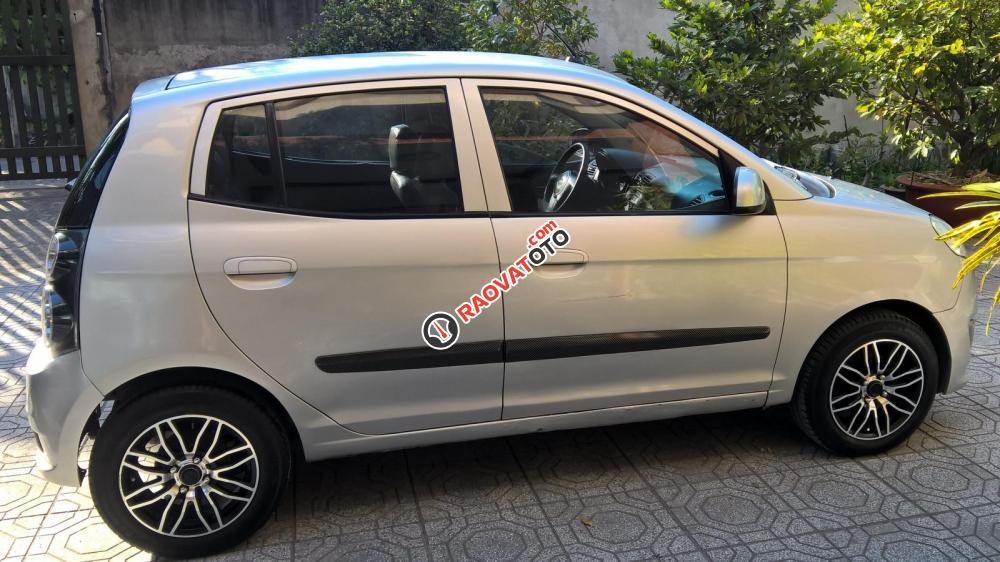 Bán Kia Morning màu bạc đời 2011 số tay MT, xe còn cứng-11