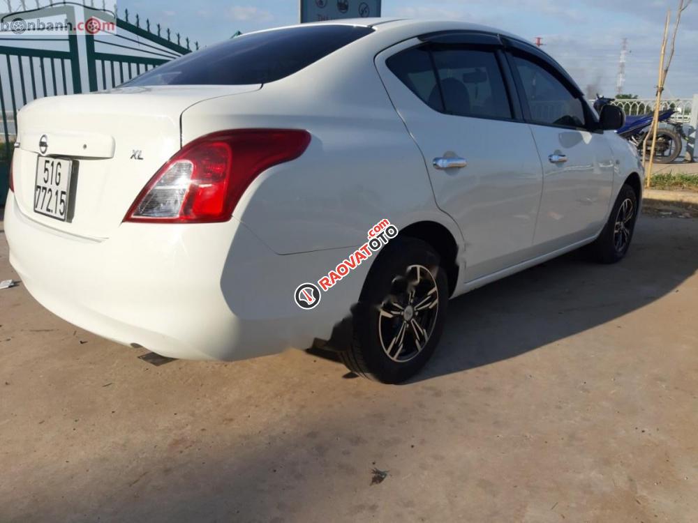 Bán Nissan Sunny XL đời 2015, màu trắng như mới, giá tốt-5