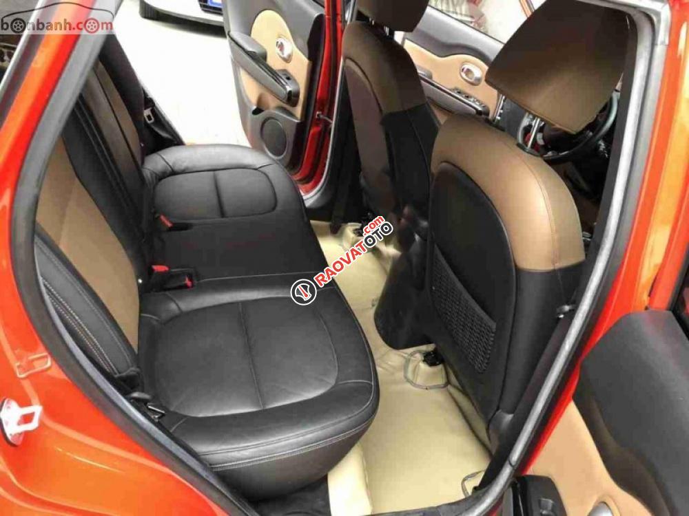 Cần bán gấp Kia Soul 2.0 AT sản xuất 2015, màu đỏ, nhập khẩu giá cạnh tranh-1