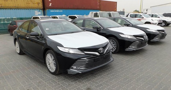 Sedan hạng sang Toyota Camry 2019 chuẩn bị ra mắt khách hàng Việt