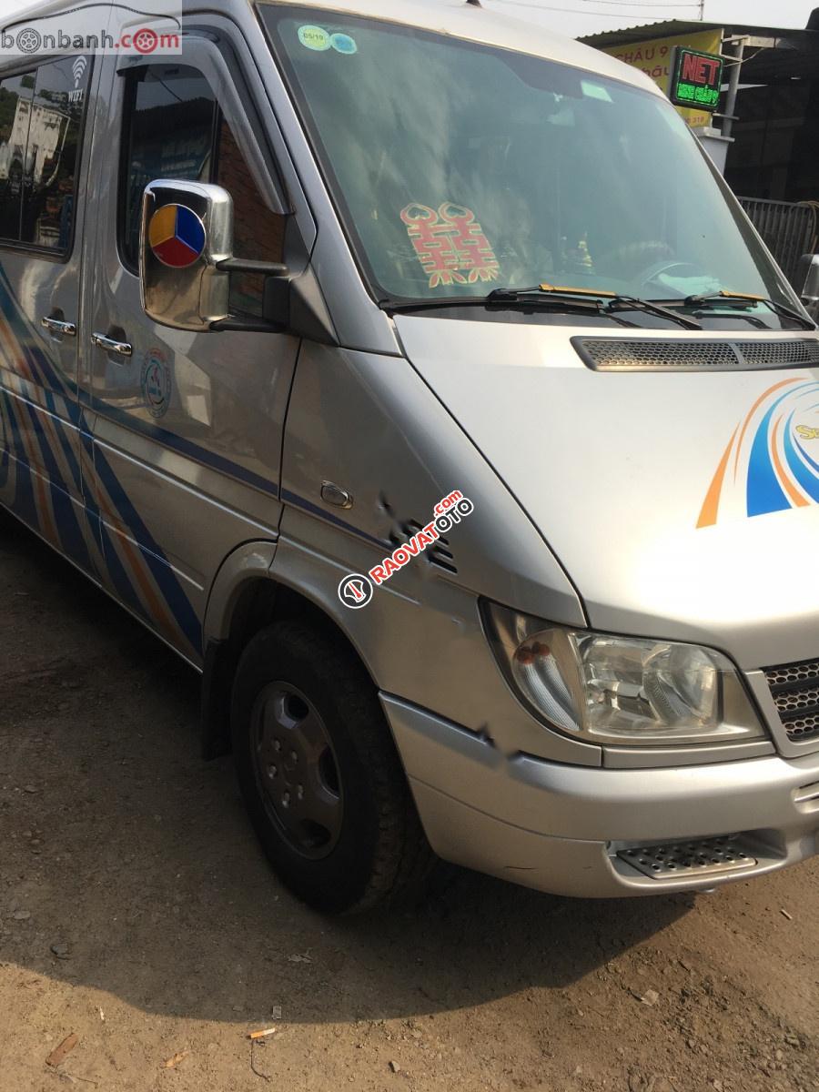 Bán Mercedes 313 sản xuất năm 2010, màu bạc, máy còn zin chưa đụng ốc-3