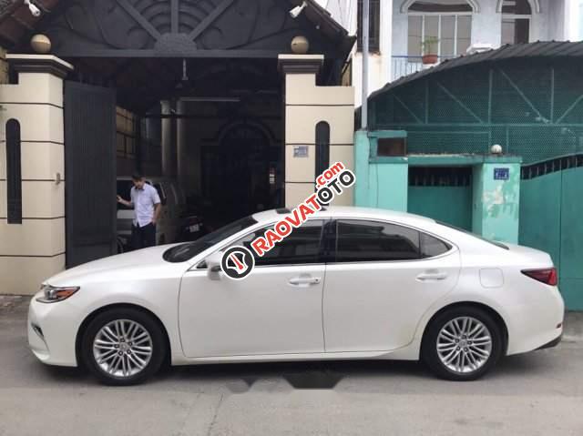 Bán xe Lexus ES 250 năm sản xuất 2015, màu trắng-4