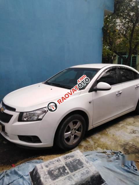 Cần bán lại xe Chevrolet Cruze LTZ sản xuất 2014, màu trắng-0