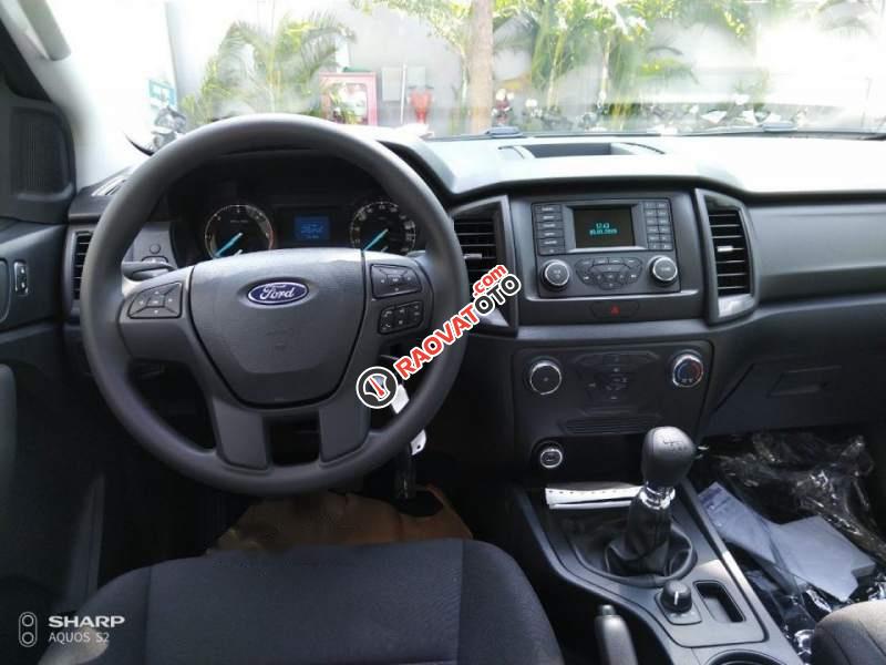 Cần bán Ford Ranger XL 4x4 năm sản xuất 2018, màu đen, nhập khẩu, 616 triệu-0