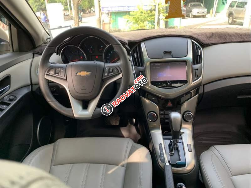 Bán xe Chevrolet Cruze 1.8 LTZ 2016, màu vàng, nhập khẩu-2