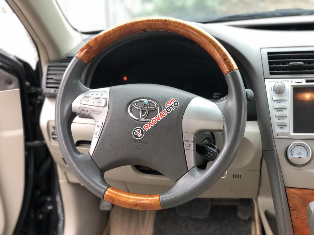 Bán Toyota Camry LE sản xuất 2010, màu đen, nhập khẩu nguyên chiếc-6