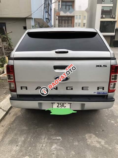 Chính chủ bán Ford Ranger XLS AT đời 2014, màu bạc, nhập khẩu-0