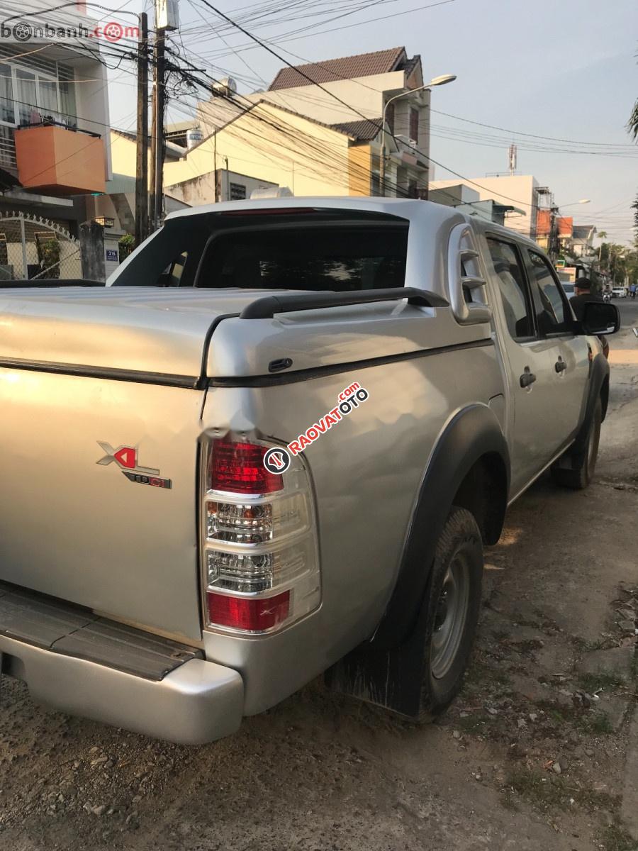 Cần bán gấp Ford Ranger XL đời 2011, xe chạy lướt, máy êm-0