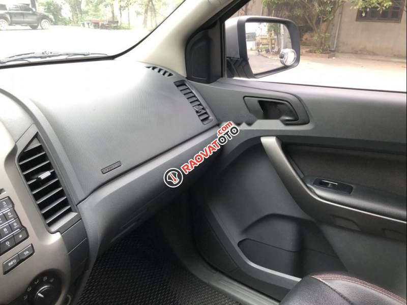 Chính chủ bán Ford Ranger XLS AT đời 2014, màu bạc, nhập khẩu-3