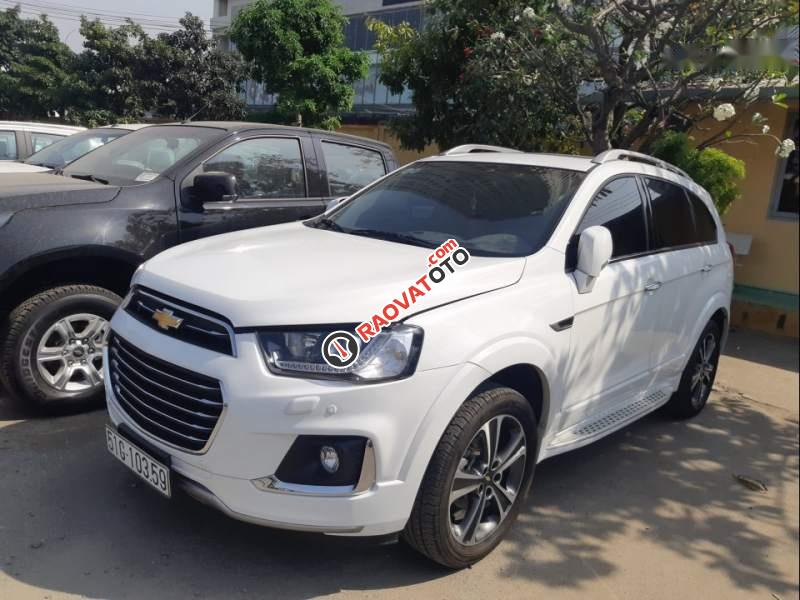 Cần bán lại xe Chevrolet Captiva Revv sản xuất năm 2017, màu trắng như mới-4