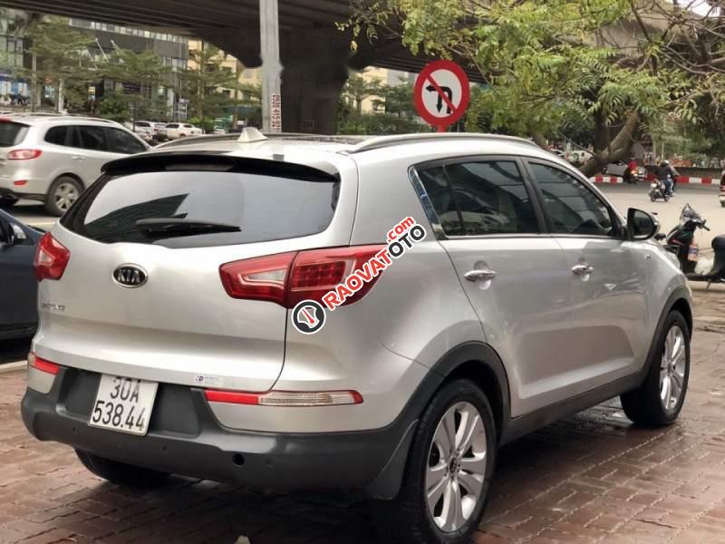 Bán Kia Sportage Limited đời 2011, màu bạc-3