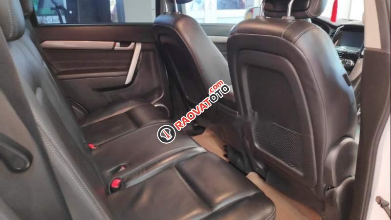 Cần bán lại xe Chevrolet Captiva Revv sản xuất năm 2017, màu trắng như mới-5