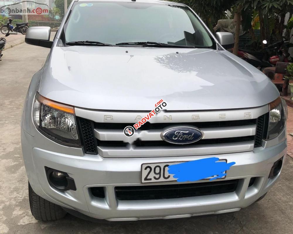 Bán Ford Ranger XLS AT năm sản xuất 2014, màu bạc, xe nhập chính chủ-2