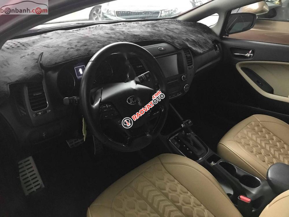 Bán Kia Cerato 1.6AT 2017 màu đỏ, số tự động, đăng kí tên tư nhân 1 chủ -4