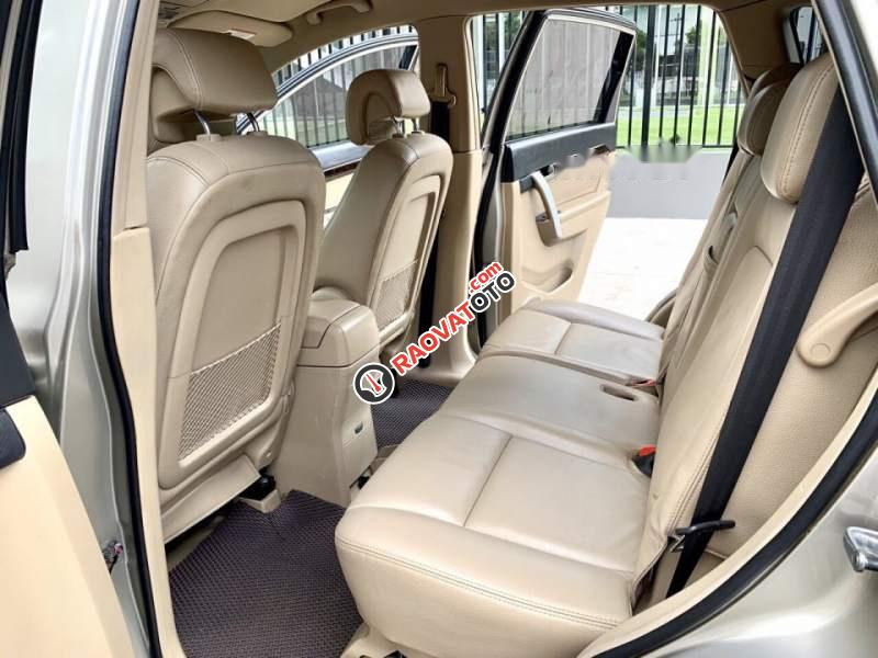 Bán Chevrolet Captiva MAXX LTZ đời 2010, màu vàng cát-3