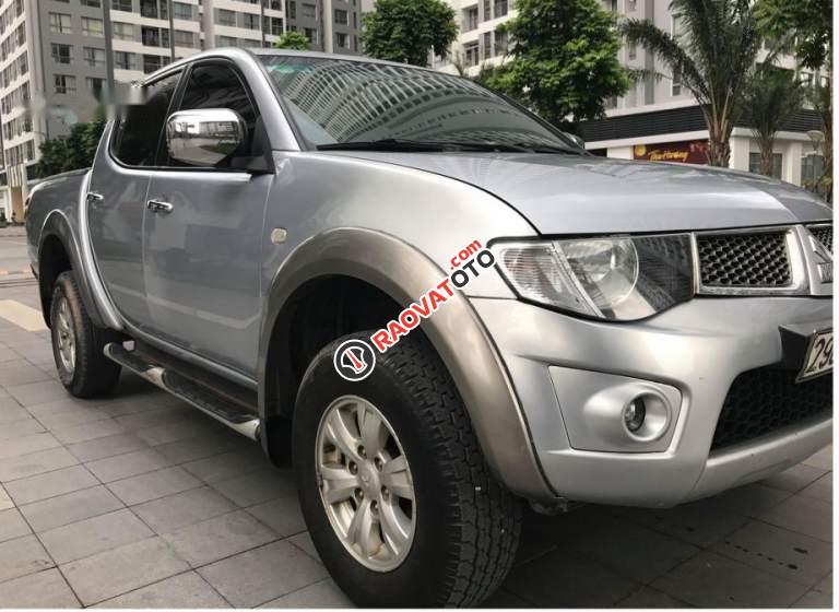 Bán Mitsubishi Triton 2.5 số sàn máy dầu 2 cầu 4*4, đk 2010 chính chủ sử dụng từ đầu-4