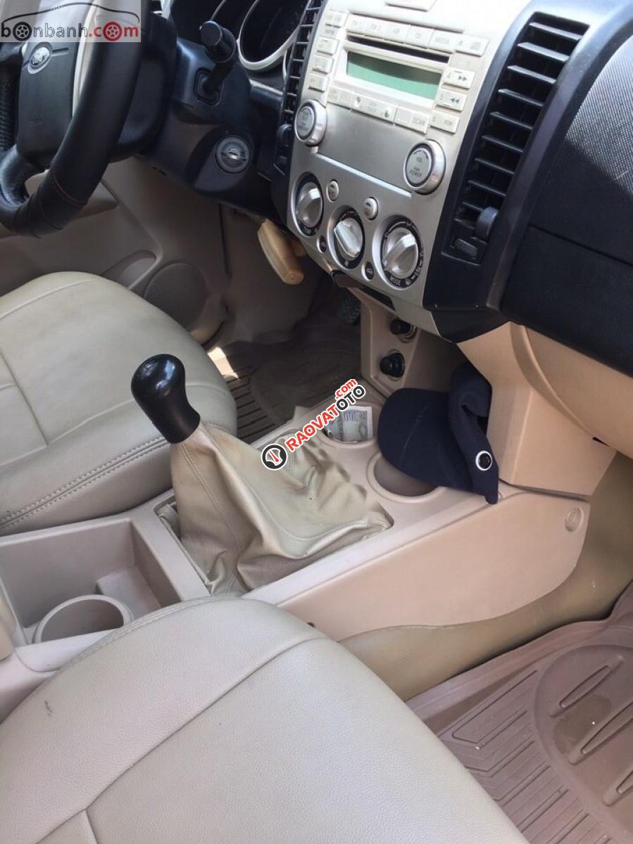 Bán xe Ford Everest 2.5 MT đời 2009, màu bạc, giá chỉ 444 triệu-3