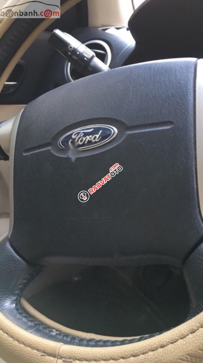 Bán xe Ford Everest 2.5 MT đời 2009, màu bạc, giá chỉ 444 triệu-6