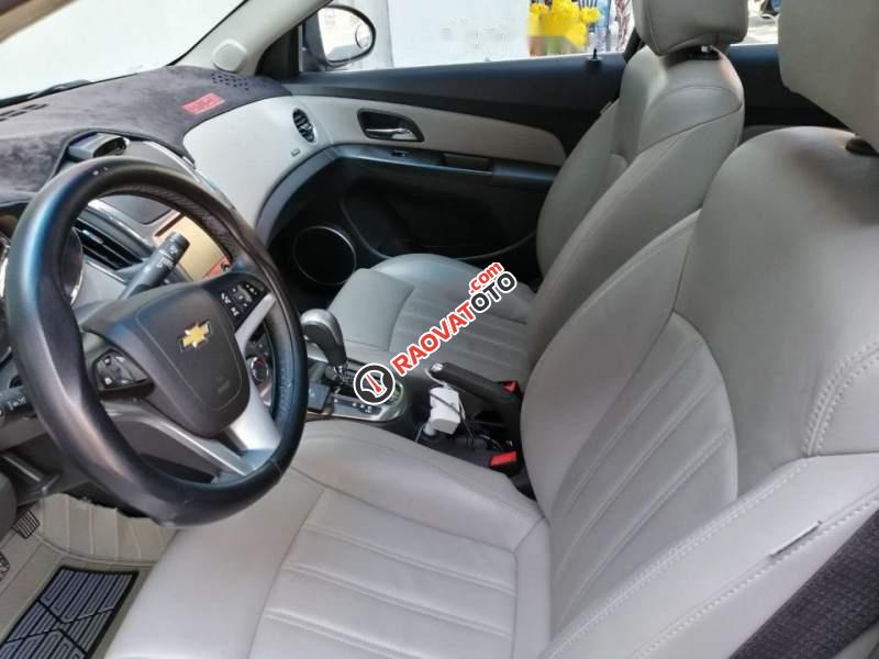 Bán Chevrolet Cruze 1.8 sản xuất 2016, màu đen, 498tr-2