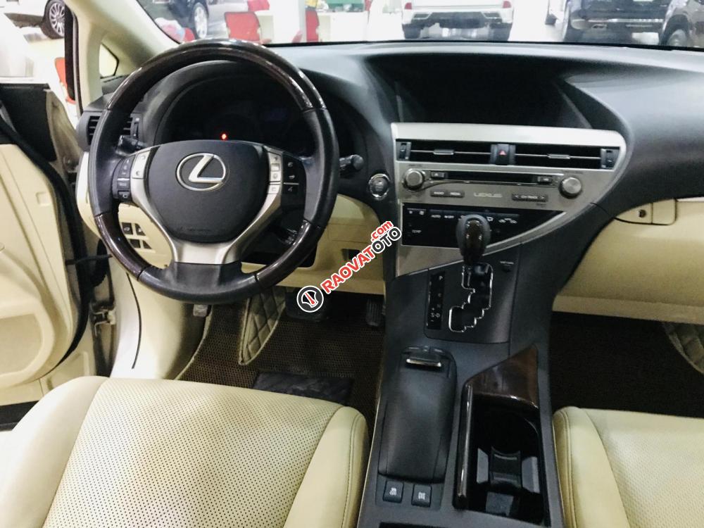 Bán Lexus RX350 màu vàng, sản xuất và đăng ký 2014, tư nhân, chính chủ, biển Hà Nội, thuế sang tên 2%. LH 0906223838-8