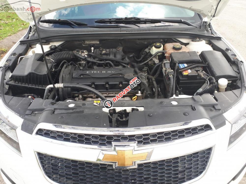Chính chủ bán Chevrolet Cruze LS 1.6 MT năm 2011, màu trắng-5