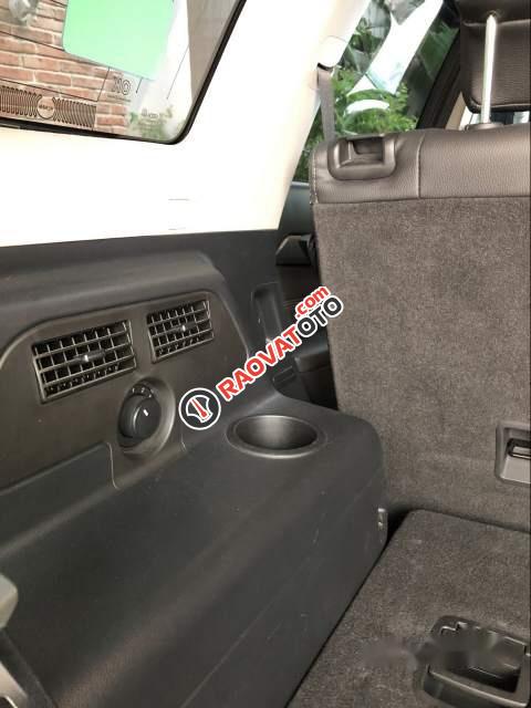 Cần bán lại xe Chevrolet Captiva năm sản xuất 2017, màu trắng -0