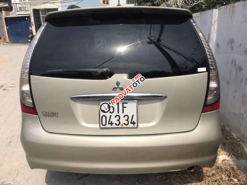Cần bán xe Mitsubishi Grandis AT đời 2005, xe không thủy kích-0
