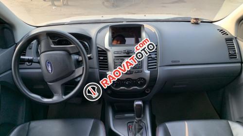 Bán Ford Ranger XLS AT năm 2014, màu bạc như mới-3