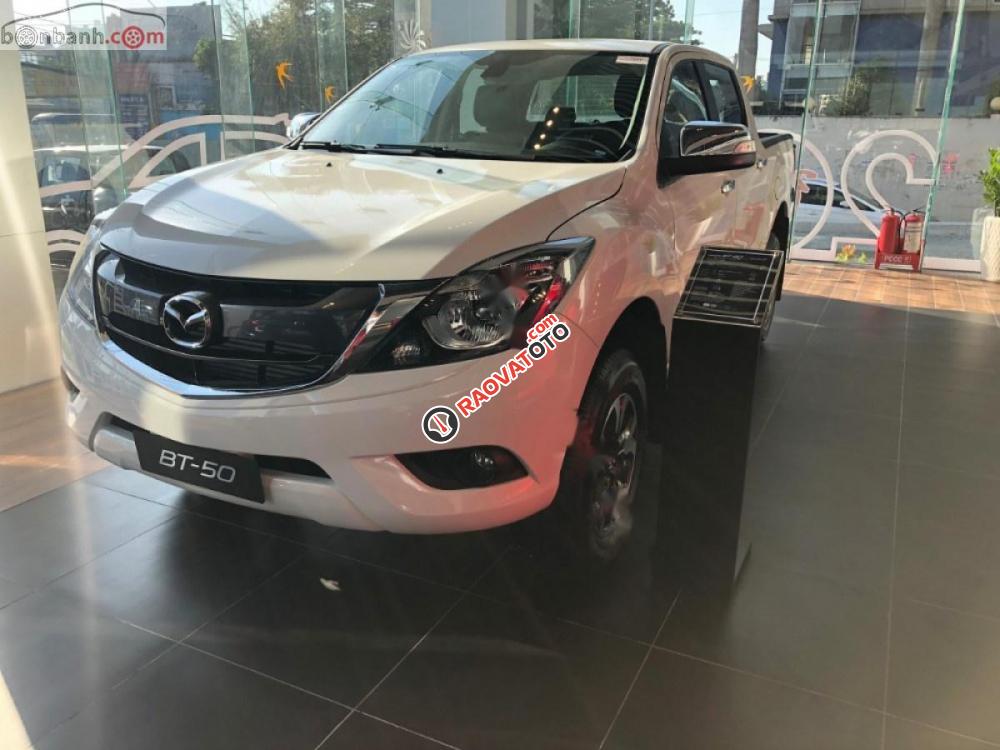 Cần bán Mazda BT 50 2.2L 4x2 ATH đời 2018, màu trắng, xe nhập Thái 100%-2