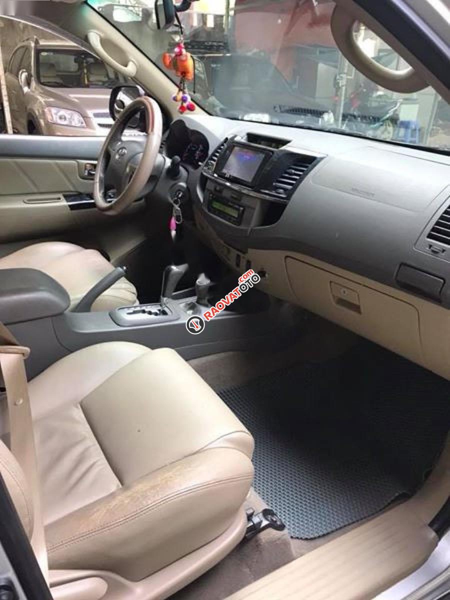 Cần bán xe Fortuner cuối 2013, odo chuẩn gần 75000 km-8